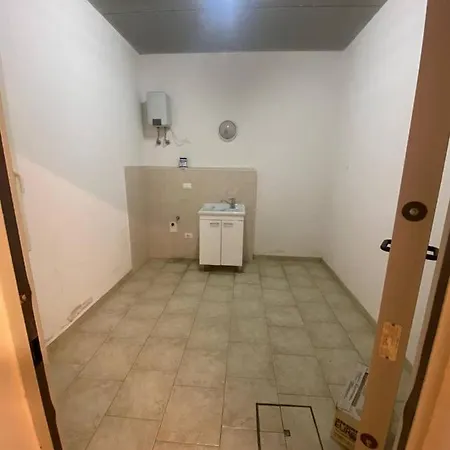 Casa Vacanza Iris Apartment